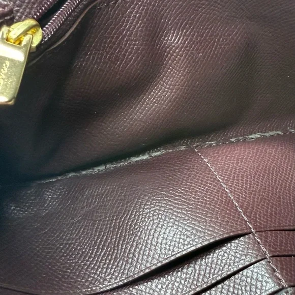 COACH Beige Signature Patent Leather Accordion Zip Around Wallet - Picture 4 of 4